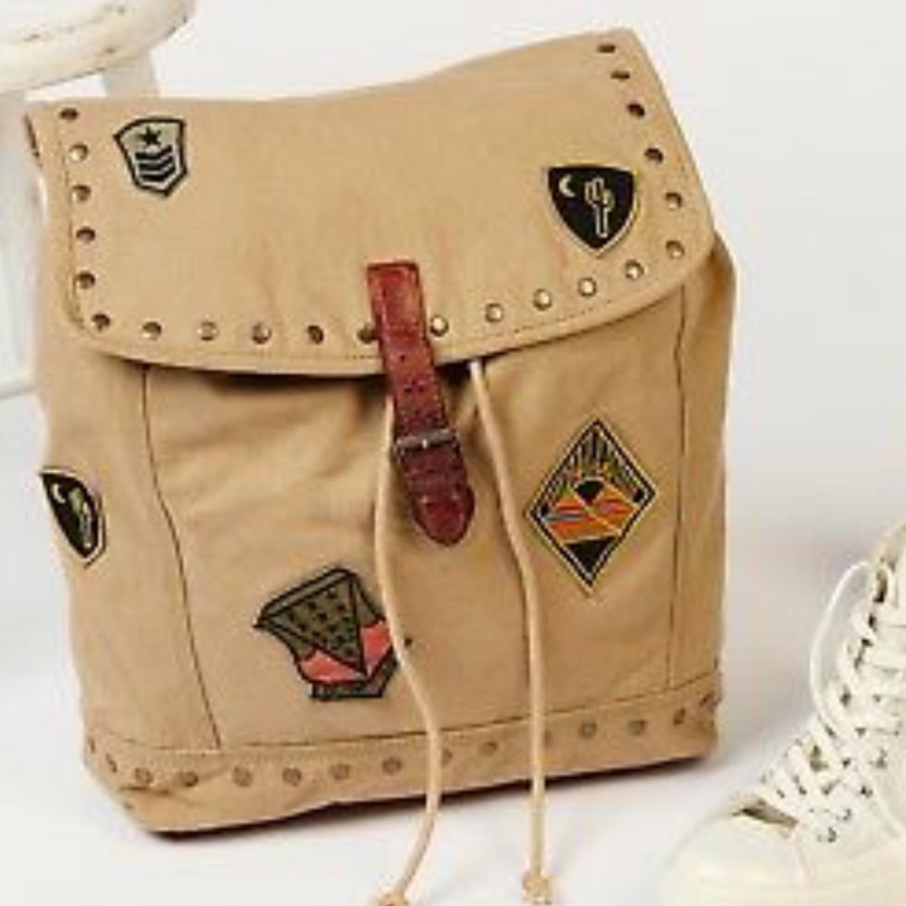 Free People Canvas Patched Thunderbird Backpack.💓